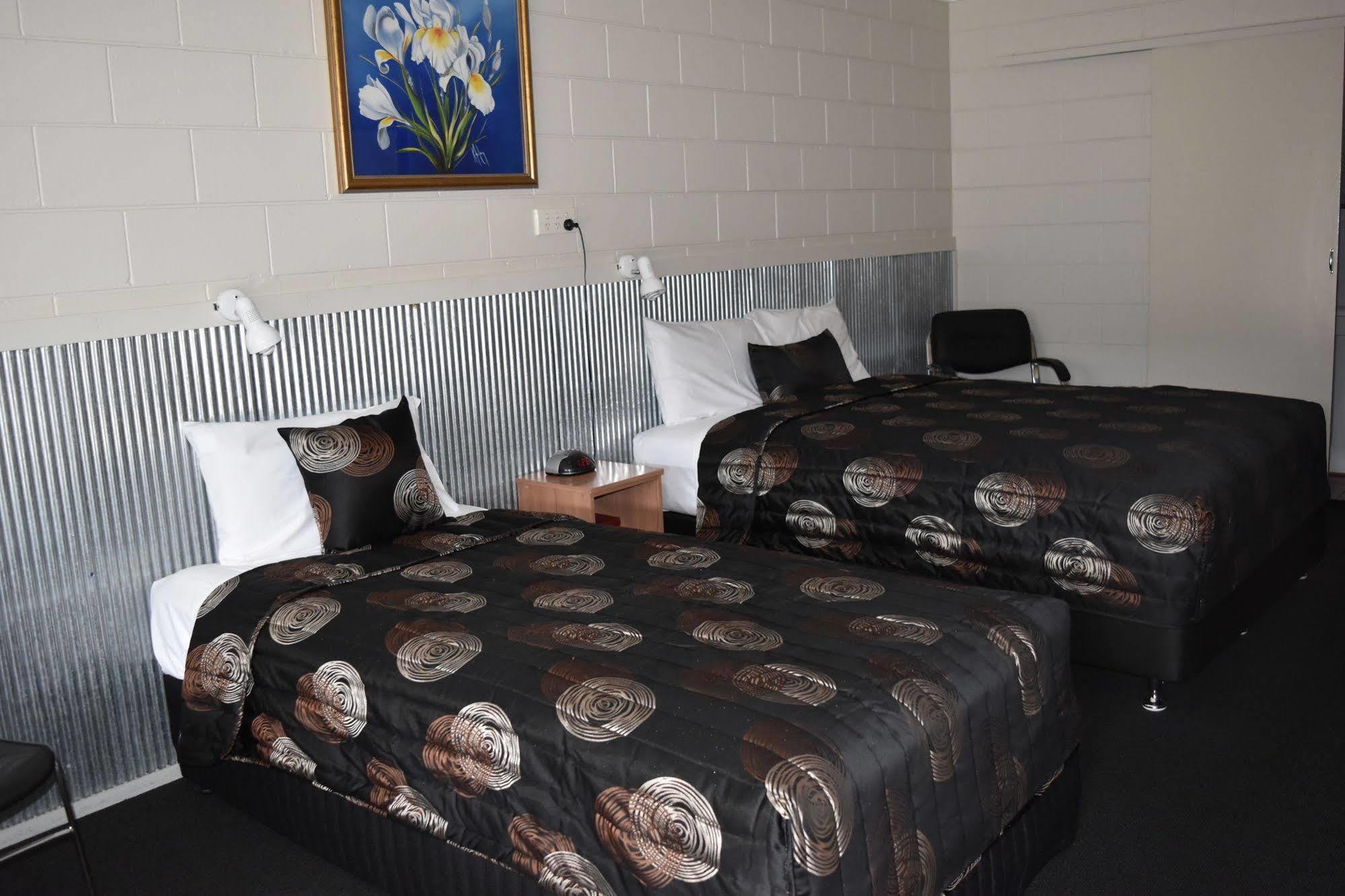 Motel Black Diamond